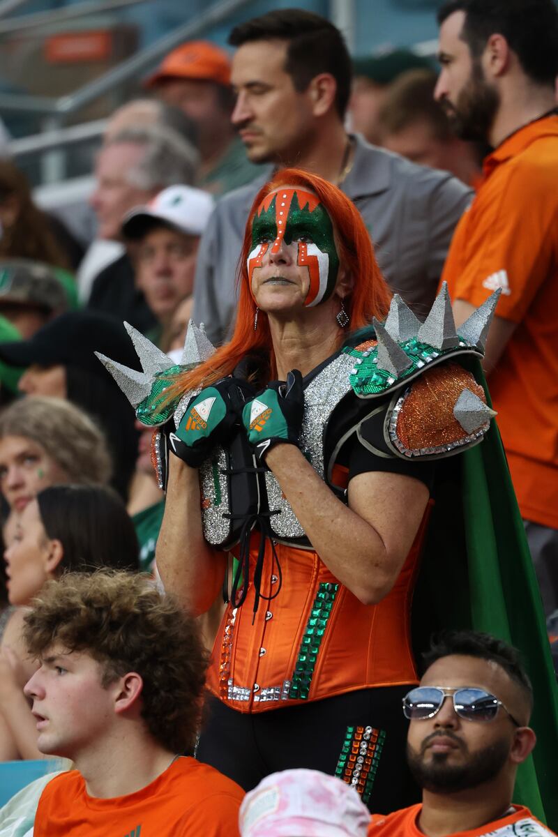 Hurricanes fan Miami NC 2022