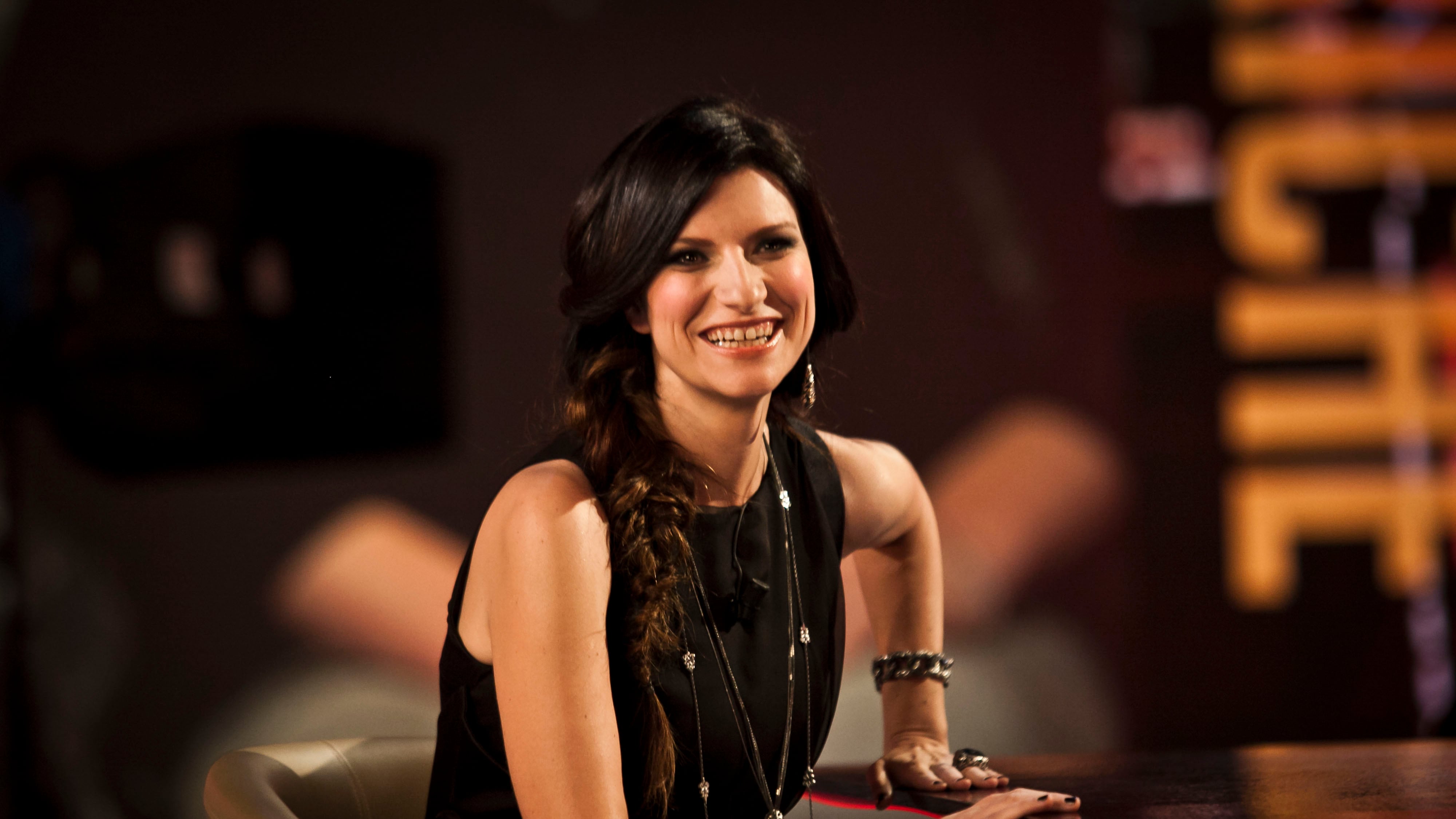 Anche Laura Pausini sarà tra gli ospiti di Sanremo