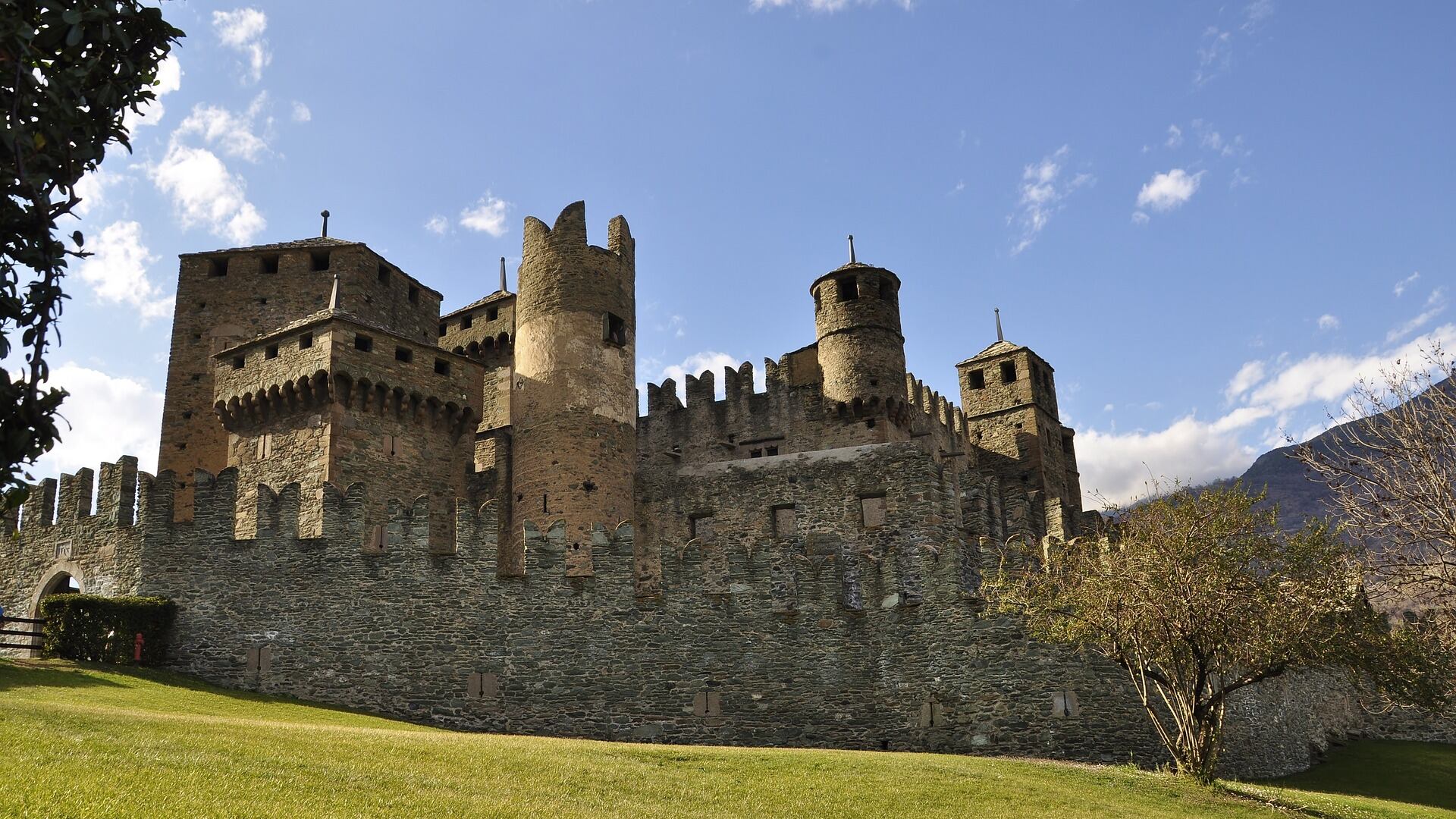 I castelli della Valle d’Aosta