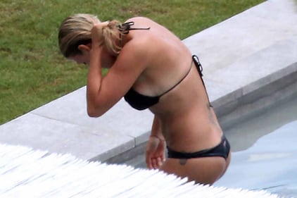 Emma Marrone, le foto sexy 19