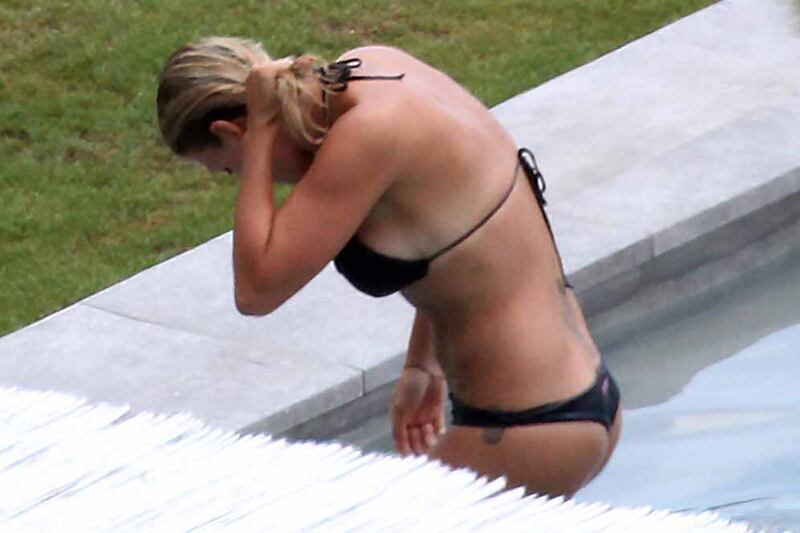 Emma Marrone, le foto sexy 19