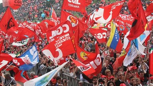 Bologna, anche la Cgil paga i lavori occasionali con i voucher