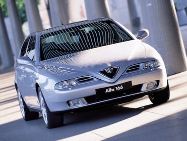 Alfa Romeo 166, guarda la gallery 17