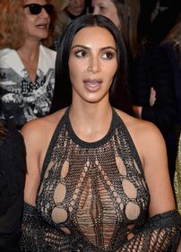 Kim Kardashian, seminuda alla Paris Fashion Week 3