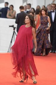 Paola Turci sexy alla Mostra del Cinema di Venezia 8