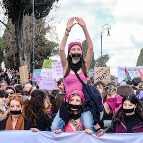 Corteo femminista di Roma, in 10mila per l'8marzo 6