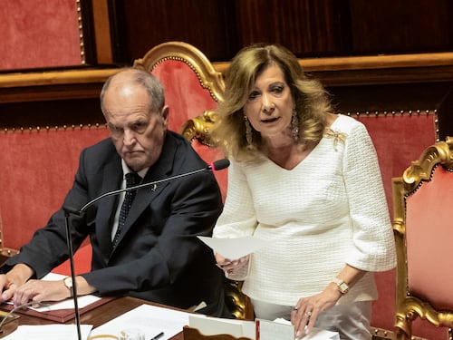 Legge elettorale, il Senato boccia l’emendamento Pd sulle preferenze. La maggioranza: “Noi compatti”