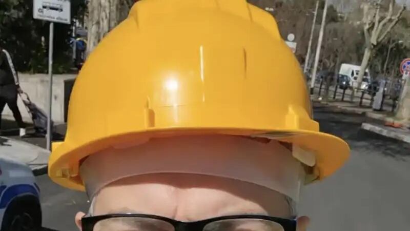 "Abbiamo asfaltato mezza Roma". L'ex deputato Baldelli imita Gualtieri