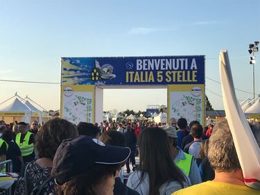 Rimini, i militanti del M5s 3