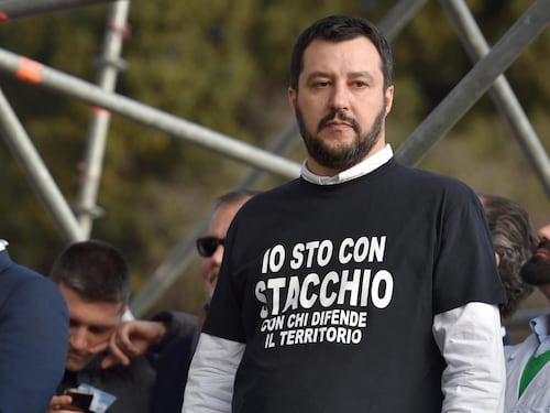 Salvini insiste: "Io con Meloni" E Maroni lo gela: "Roma a FI"