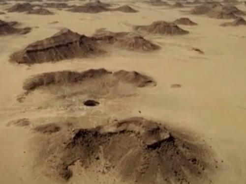 Viaggio nel "Pozzo dell'Inferno": ecco i misteri che nasconde