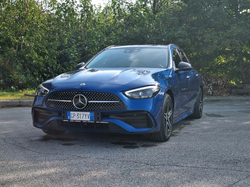 Mercedes Classe C 300 de: la gallery dell'ibrido diesel da 20 km/l 3