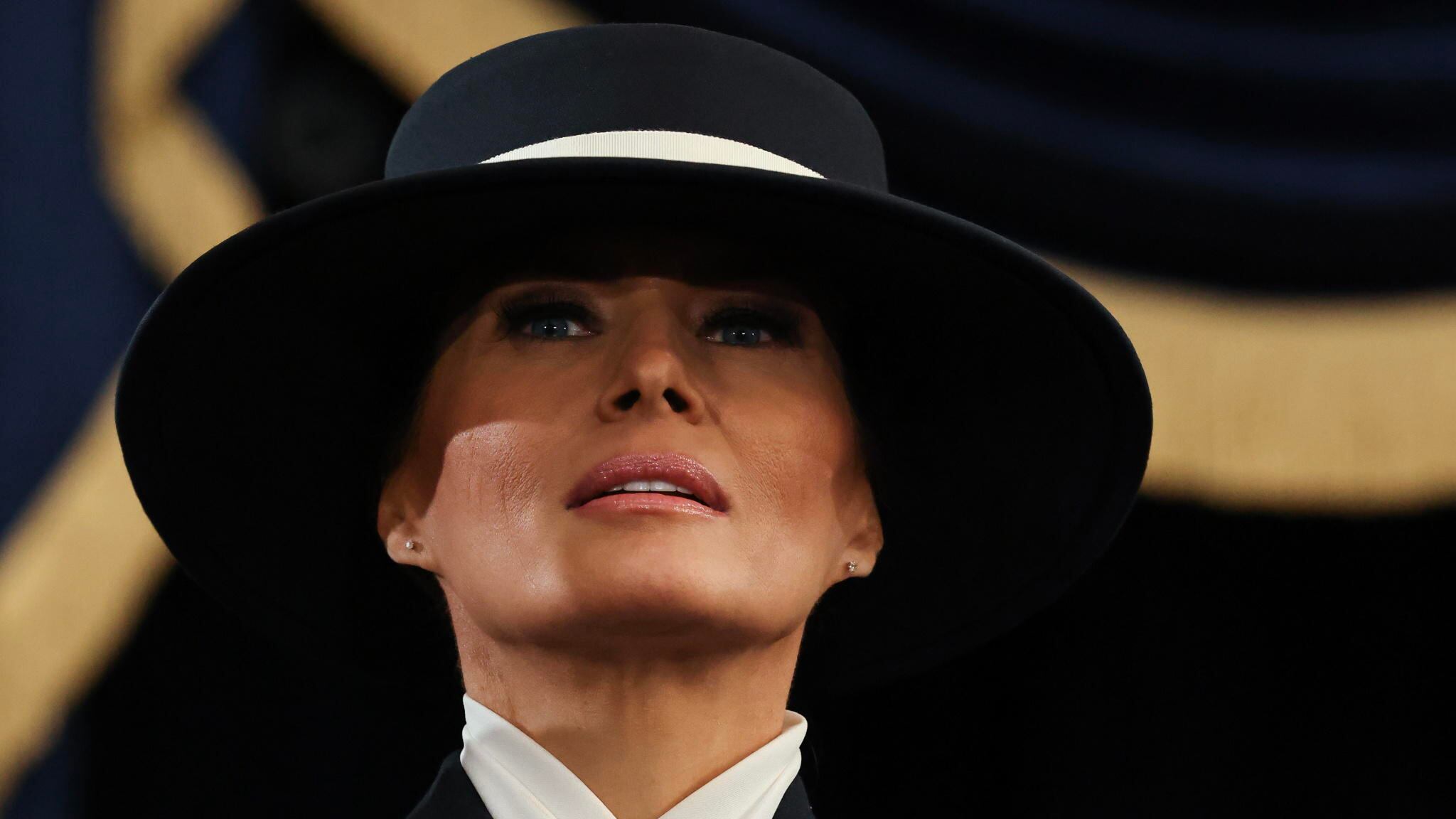 Dall'Ucraina a Gaza, i sussurri dell'"agente Trumpenko" Melania che guidano il presidente Usa