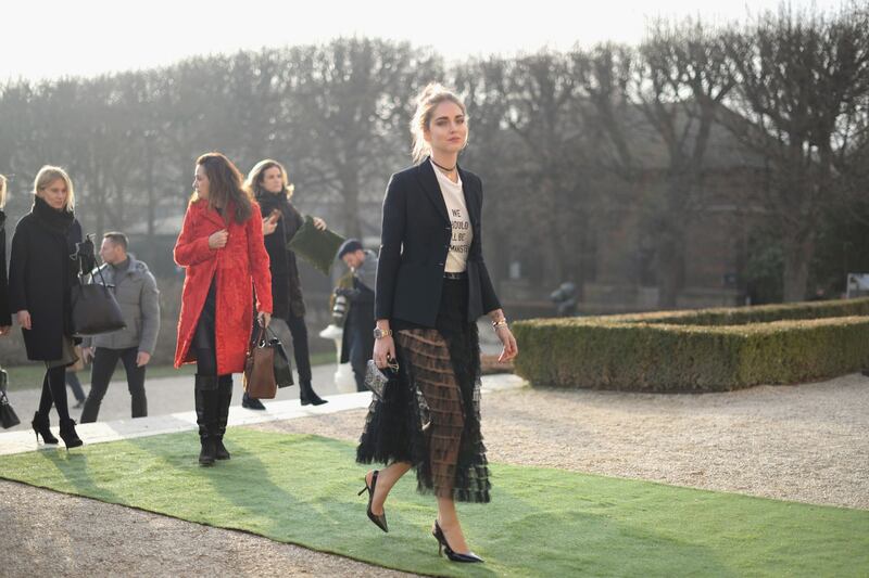 Chiara Ferragni hot, la gonna è inguinale 6