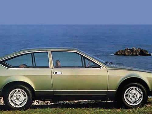 Alfa Romeo Alfetta GT, guarda tutte le immagini