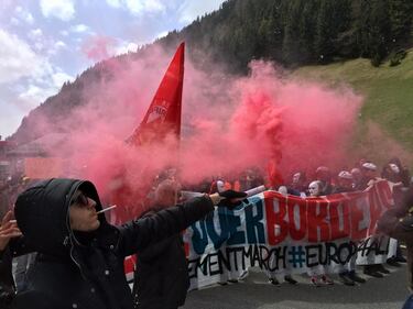 Brennero, la manifestazione pro-migranti 1