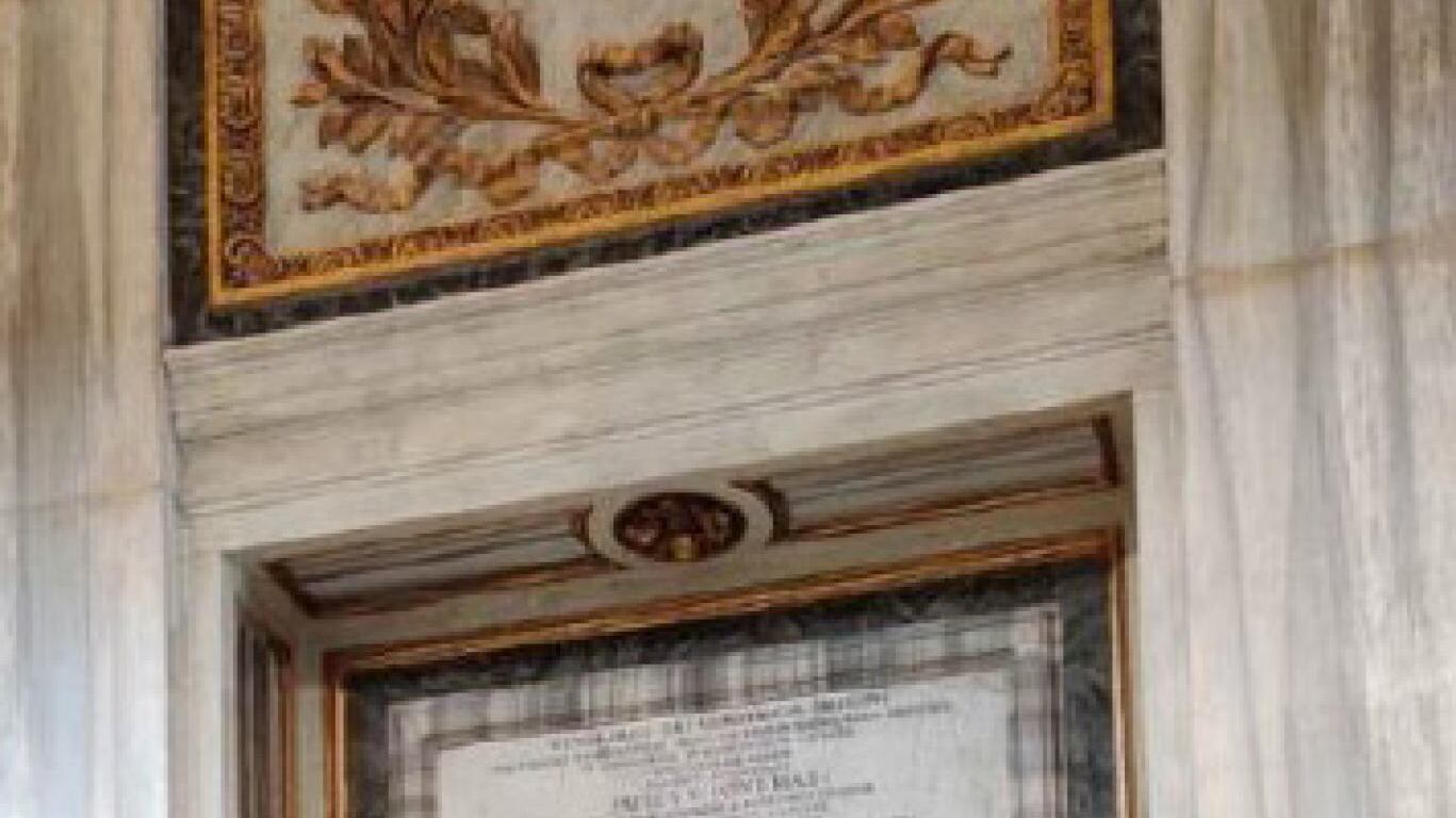 Ecco la tomba del Papa a Santa Maria Maggiore. In 100mila a San Pietro | La diretta