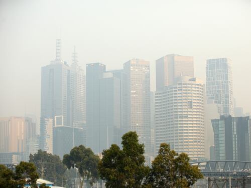 Melbourne invasa dal fumo