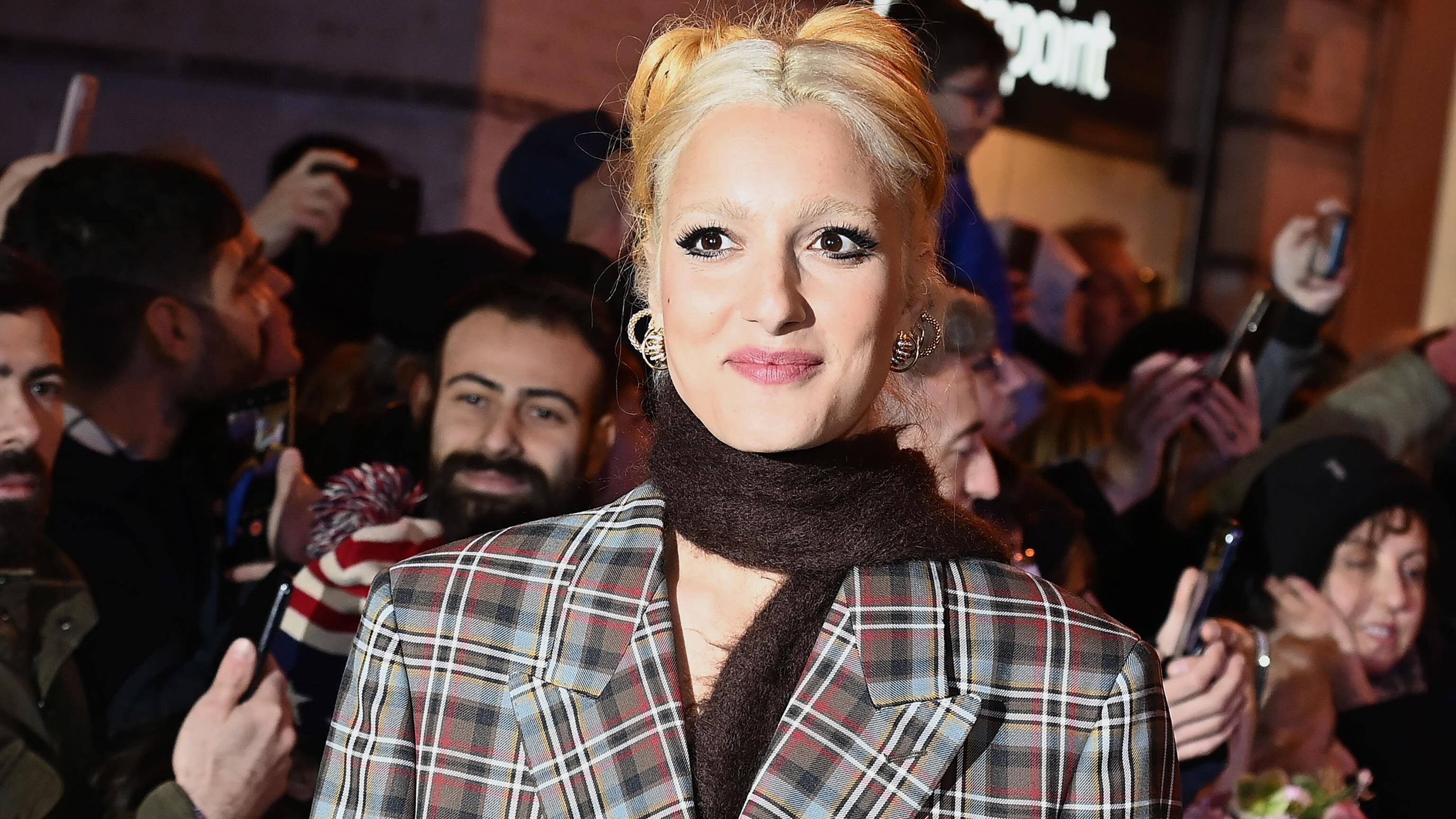 "Canto per le donne. Ma non ho scritto un inno femminista"