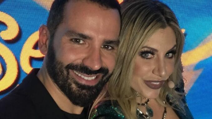 Selfie, ecco chi è il chirurgo Antonio Spagnolo che baciò Roberto Bolle