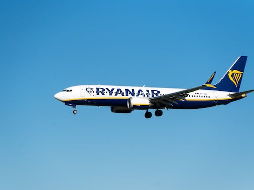 Ryanair, nuove regole sul check-in dei bagagli: cosa cambia dal 10 novembre