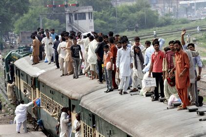 Pakistan, preparativi per l'Eid al-Fitr a Lahore 5