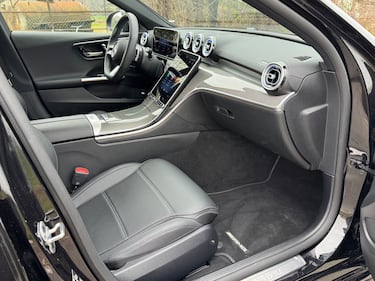 Mercedes Classe C 220 d SW: guarda tutte le foto 12