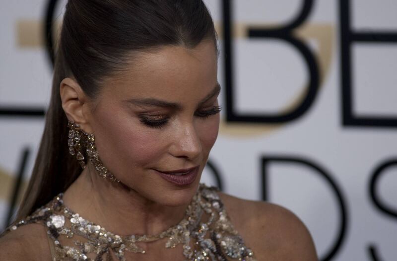 Sofia Vergara, sexy conduttrice dei Golden Globe 2017 5
