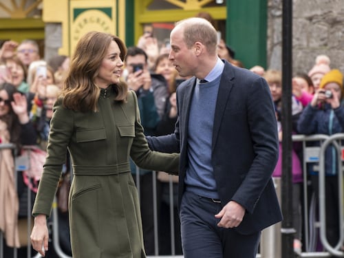 "Dovevano prendere la carrozza più piccola". Spuntano tutti i segreti delle nozze fra Kate e William