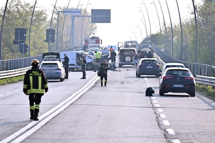Le immagini dell'incidente di Bergamo: 2 morti e un ferito gravissimo 4