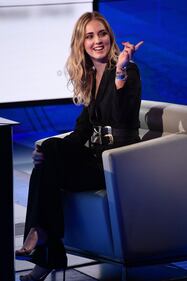 Chiara Ferragni, seno sexy a Parigi 19