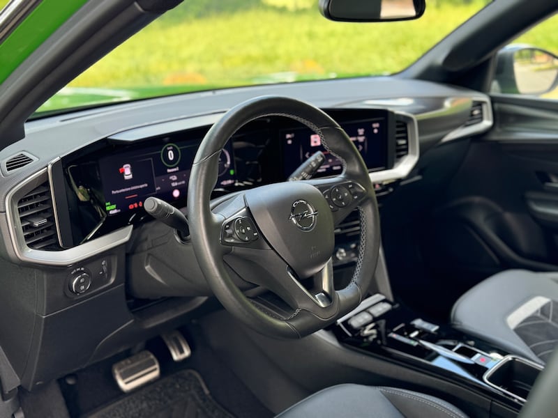 Opel Mokka-e 2024: guarda la gallery del rivisto SUV elettrico, ora con più autonomia 18