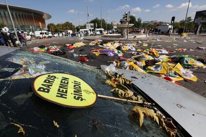 Strage alla manifestazione ad Ankara 11