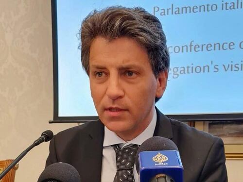 "Ora basta inviare armi all'Ucraina"