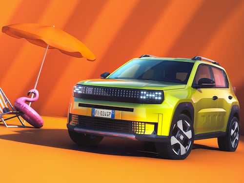 Fiat Grande Panda, svelato il design della nuova utilitaria d'assalto
