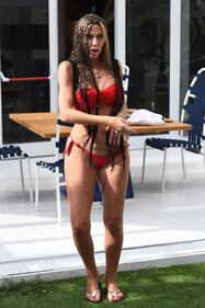 Grande Fratello Vip, Valeria Marini sempre più sexy 4