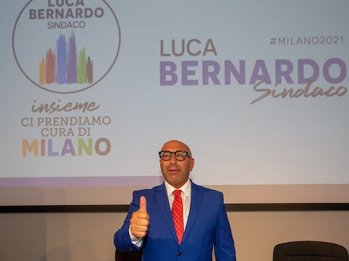 Bernardo ci ha preso gusto: "Milano tornerà a sorridere"