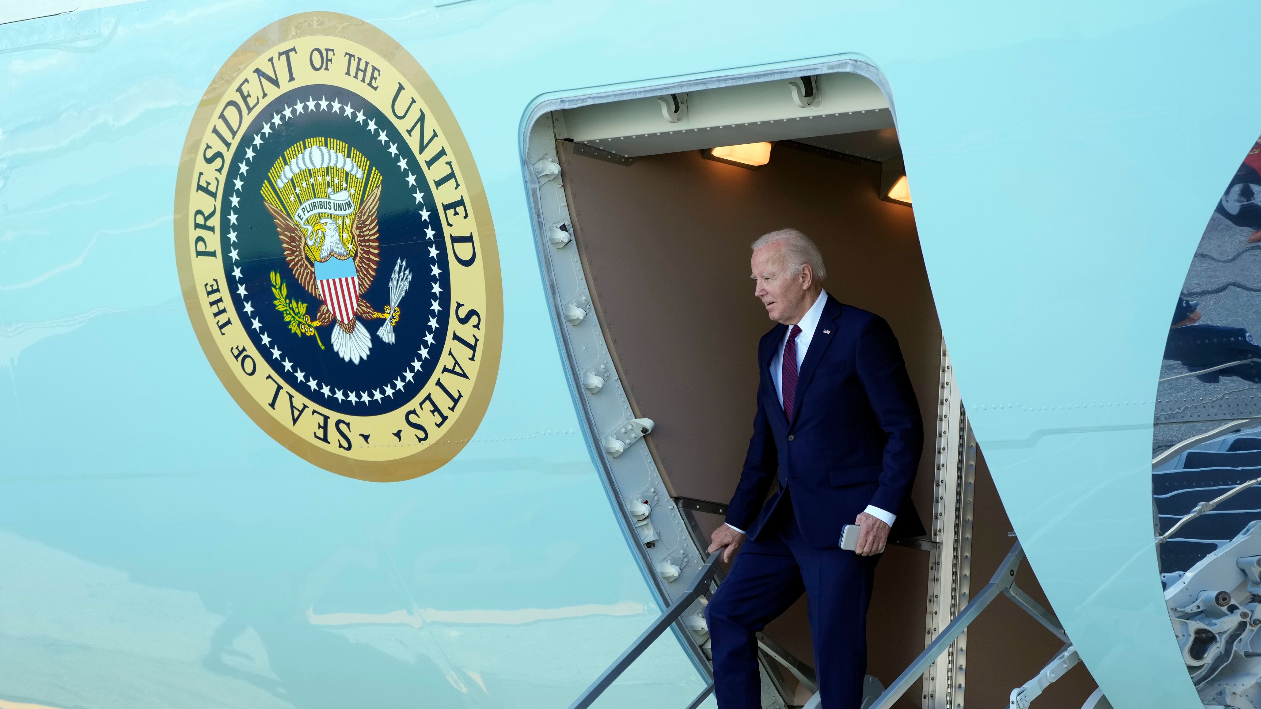 "Smemorato". Il procuratore anti Biden attacca ancora