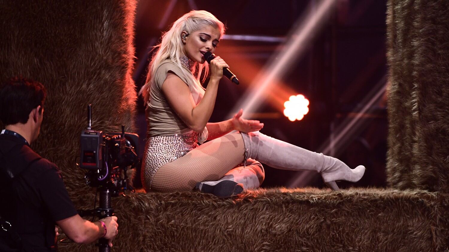 Justin Bieber e Lady Gaga sbancano gli Mtv Europe Music Awards 2016