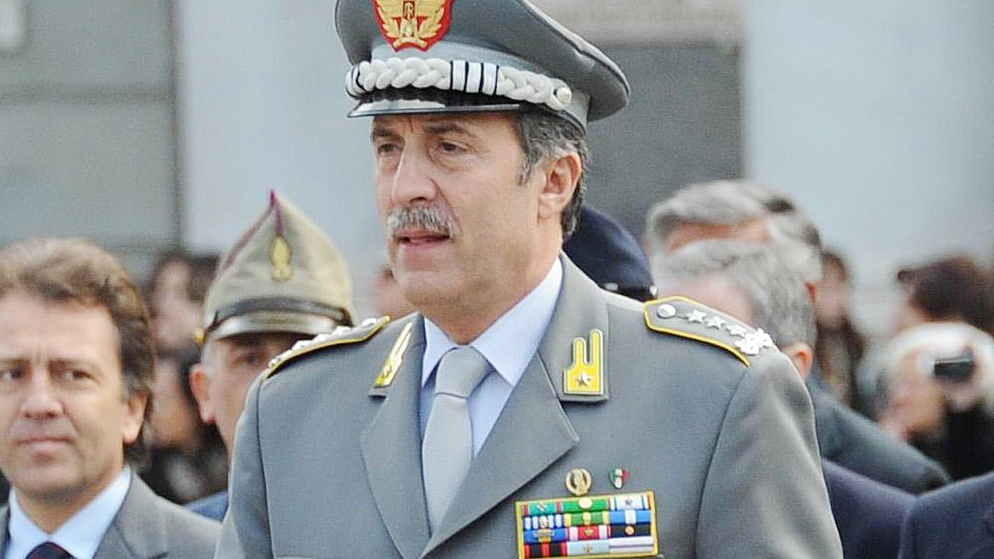 Gdf, il generale Bardi: "Estraneo alle accuse"