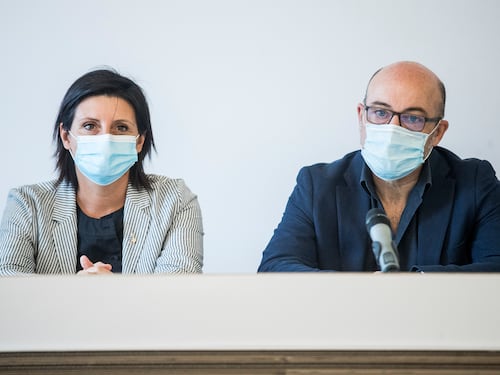 "M5s inaffidabile: sono quelli del luna park all'Ilva"