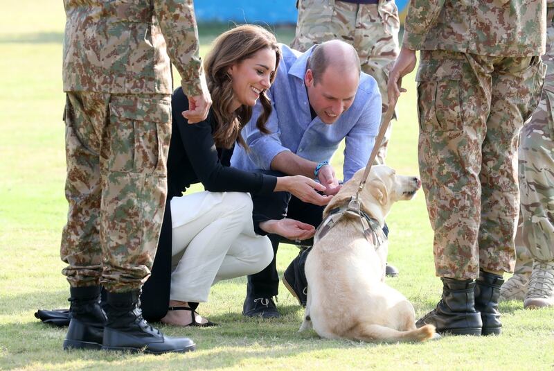 William e Kate al Centro di Addestramento per cani anti-mine 2