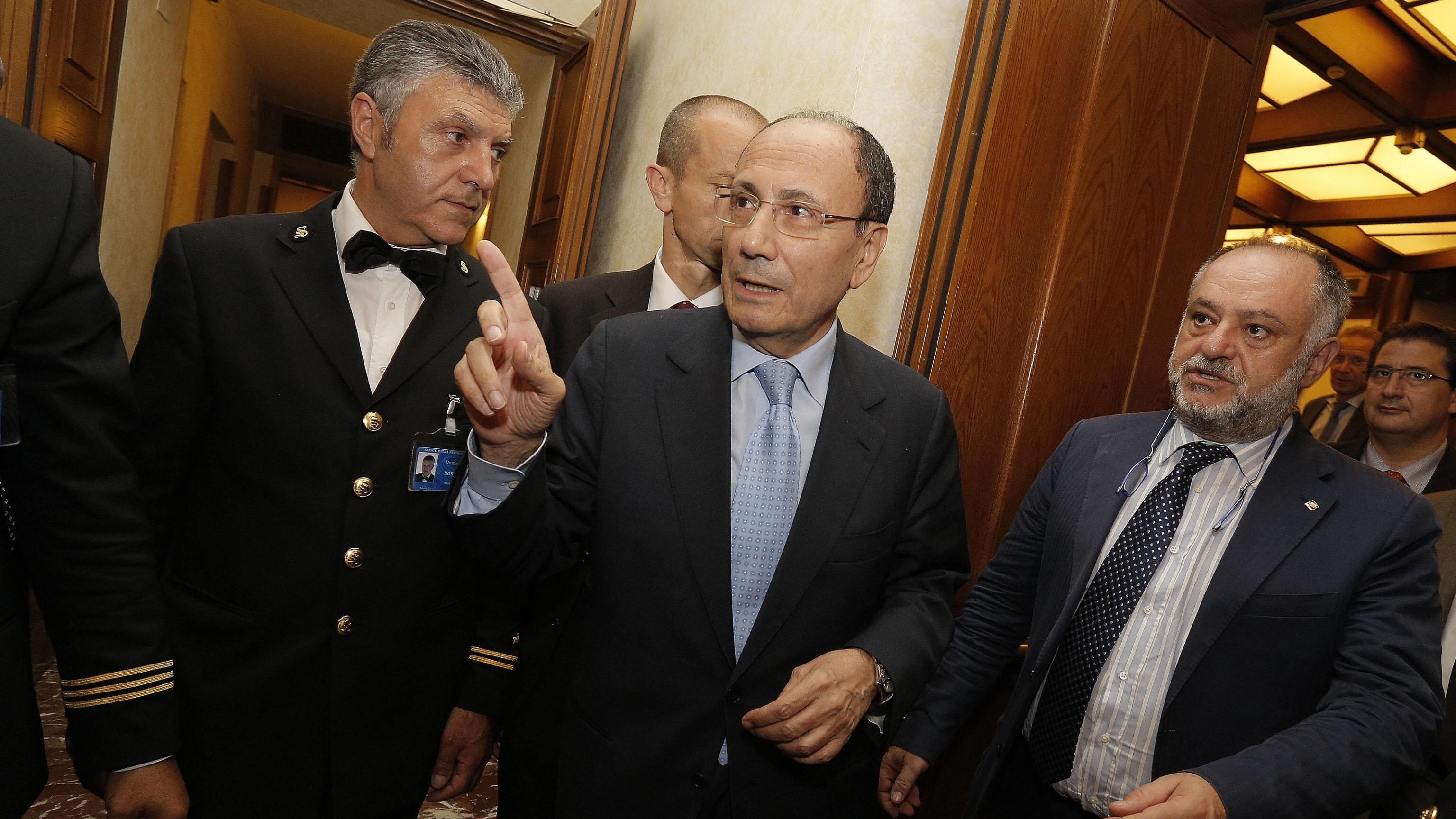 Schifani: "Se cade il governo la responsabilità sarà del Pd"