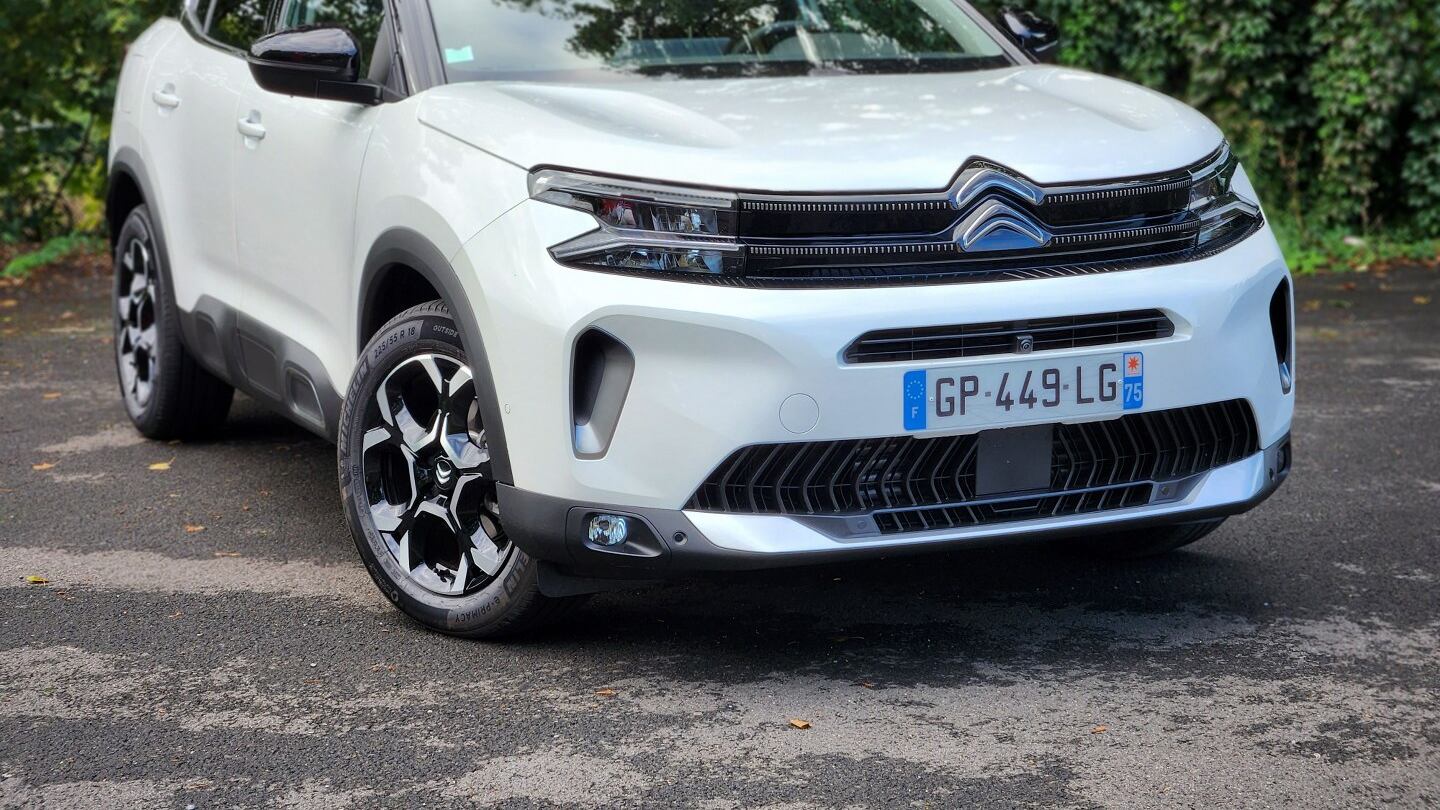 Citroen C5 Aircross: prova delle motorizzazioni Hybrid 136 e Plug-In Hybrid 180