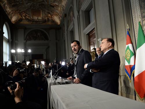 Salvini lancia Berlusconi al Colle e blinda Draghi premier