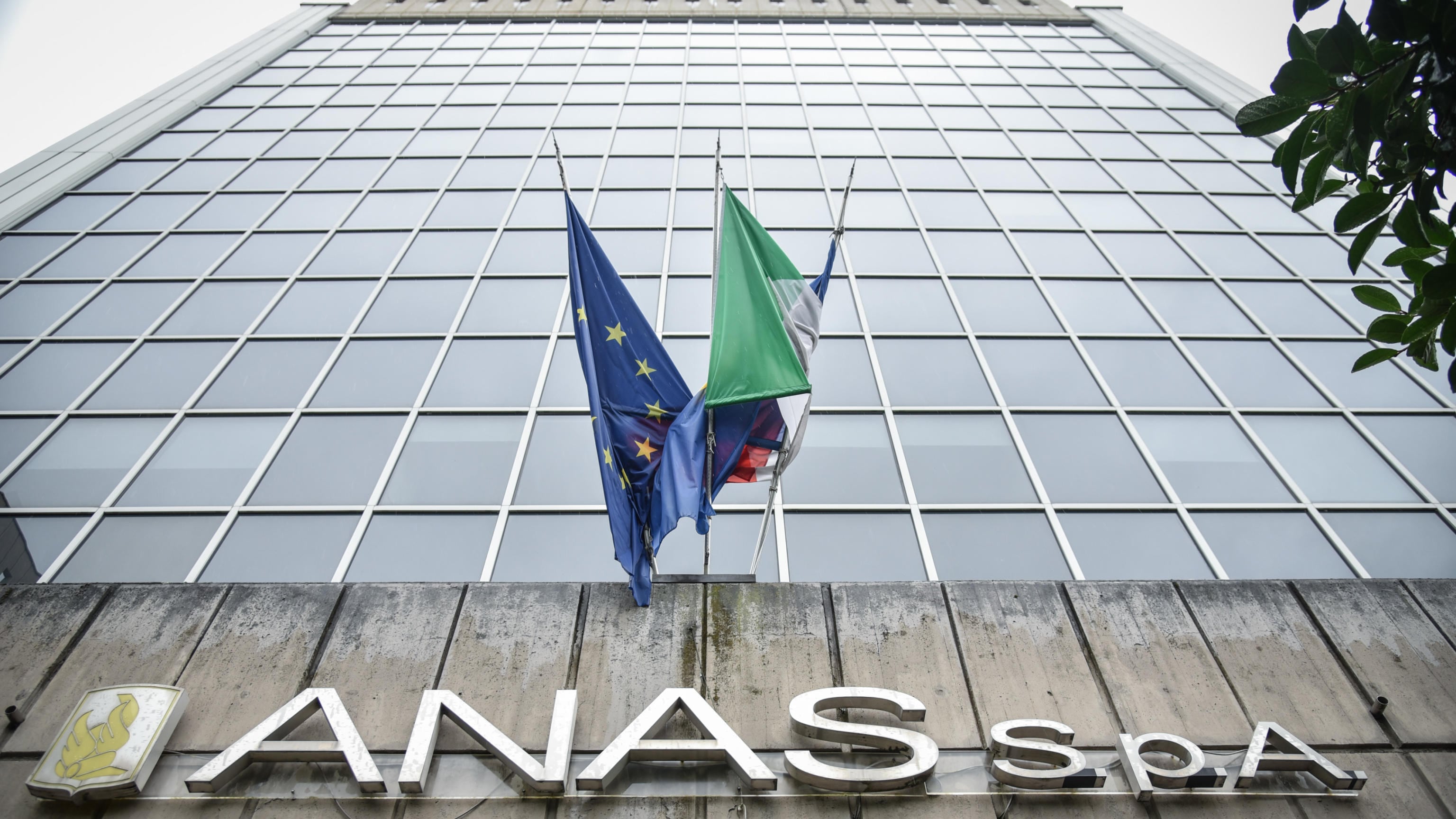 Per l'esodo estivo Anas sospende l'83% dei cantieri