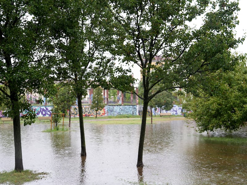 Il ponte crollato e le frane: i danni del maltempo al Nord 1