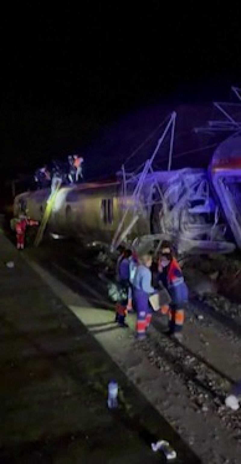 Treni deragliata in Spagna: le immagini 3