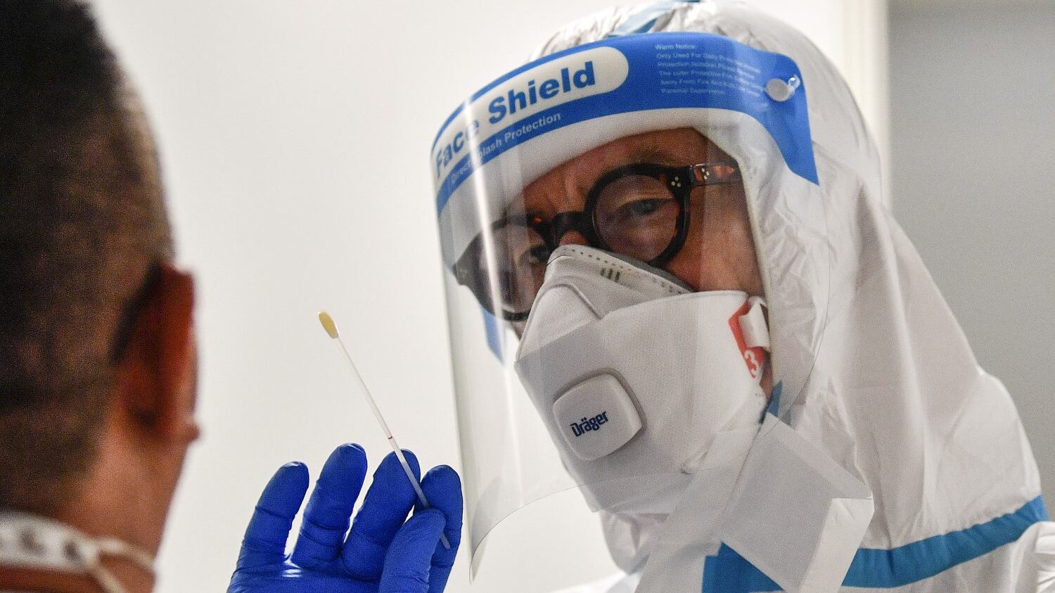 Il Belgio: "Qui è arrivata la seconda ondata". L'aumento dei casi in tutta Europa fa paura