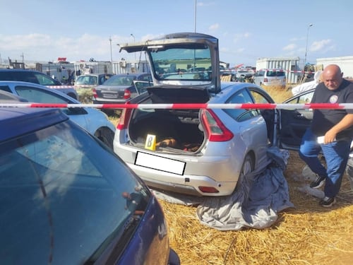 Foggia, ritrovato nel bagagliaio della sua auto il corpo di Sadam Houssain: il bracciante era scomparso il 4 agosto. Si indaga per omicidio